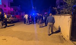 Komşular arasında tekmeli yumruklu kavga: 3 gözaltı