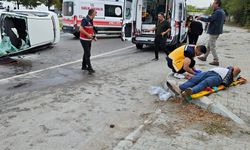 Van'da iki otomobil çarpıştı: 4 yaralı