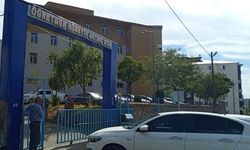 Bingöl'de öğrencinin kafası yük asansöründe sıkıştı