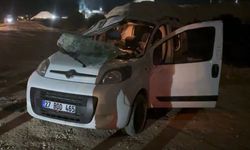 Gaziantep'te aynı yolda peş peşe kazalar: 6 kişi yaralandı