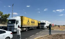Halkın tahammülü kalmadı: İpekyolu'nu trafiğe kapattılar