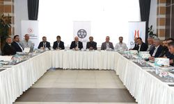 BEÜ'de Bitlis Balı’nın Ürün Analiz Çalıştayı Gerçekleştirildi