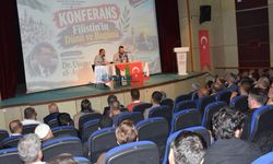 Bitlis’te katılımcıları gözyaşına boğan Filistin konferansı