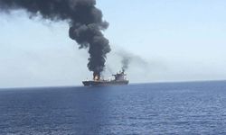 Hürmüz Boğazı'nda bir tanker daha mayına çarptı