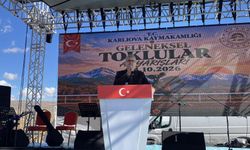 Bingöl'de 40 yarışmacının katıldığı at yarışları nefes kesti