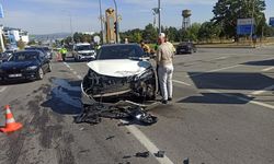 Bingöl'de iki araç çarpıştı: 5 yaralı