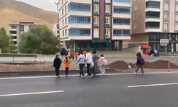 Bitlis’te Vatandaşlar Tedirgin: Buraya Acil Önlem Alınmalı!