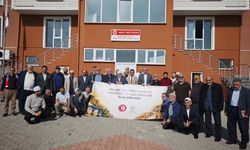 Türkiye’nin Farklı Bölgelerinden Gelen Misafirler Ahlat’ta Gönül Sofrasında Buluştu