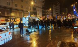 Muş'ta otomobil ile motosikletin çarpıştığı kazada 2 yaralı