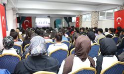 Bitlis’te Öğrencilere Gökyüzünün Anahtarı Usturlap Anlatıldı