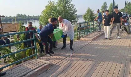 Fırat Nehri'nde erkek cesedi bulundu
