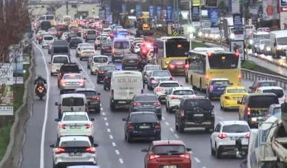 Kara Yollarında Çalışmalar Sürüyor: Sürücülere Uyarı!