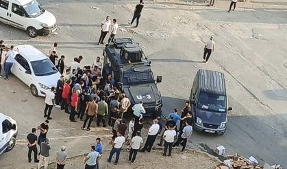 Durakta Beklerken Silahlı Saldırıya Uğrayan Adam Öldü