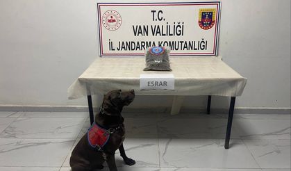 Yüksekova’da 999 Gram Kubar Esrar Ele Geçirildi