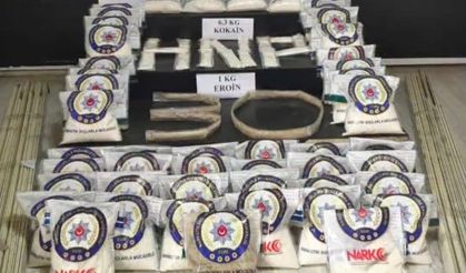 Kamyonetten 87,5 Kilo Uyuşturucu Çıktı: 2 Gözaltı