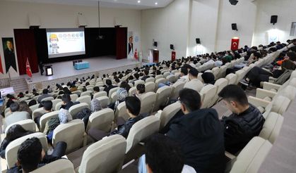 Bitlis Eren Üniversitesi’nde İŞKUR Gençlik Programı İçin Bilgilendirme Toplantısı