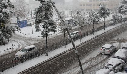 Batman Valiliğinden kar lastiği ve trafik uyarısı
