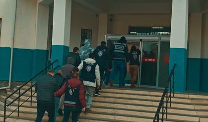 Muş’ta Yatırım Vaadiyle Dolandırıcılığa Darbe: 5 Tutuklama