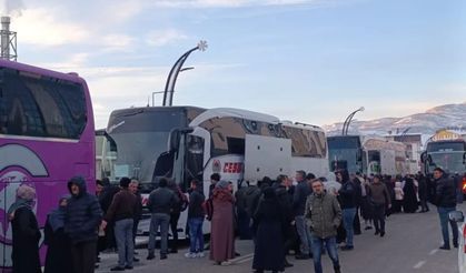 150 Umreci Dualarla Kutsal Topraklara Uğurlandı