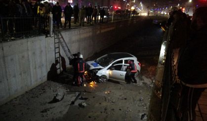 Otomobil Sulama Kanalına Düştü: 1 Yaralı