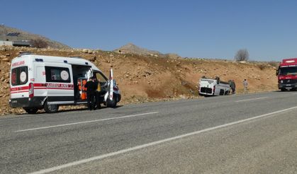 Takla atan minibüste bir kişi yaralandı