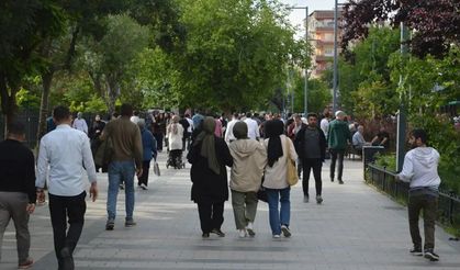 Zihin yaş aldığı için değil; durağanlaştığı için yaşlanır!