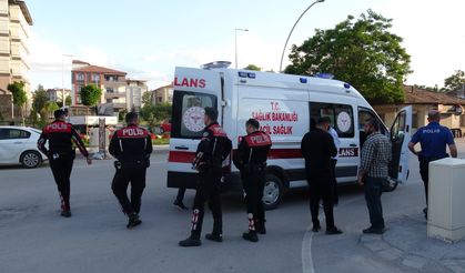 İki Ayrı Silahlı Kavgada 3 Kişi Yaralandı