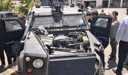 Polis aracı takla attı: 2 polis memuru yaralandı