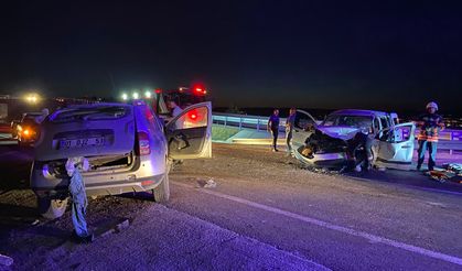 İki Araç Feci Çarpıştı: 5 Kişi Yaralandı