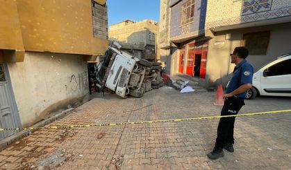 Freni boşalan kamyonun ezdiği çocuk hayatını kaybetti