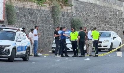Diyarbakır'da esnaf, müşterisine kurşun yağdırdı: 1 ağır yaralı