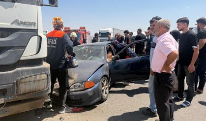 Batman-Diyarbakır yolunda feci kaza: 2 kişi ağır yaralandı