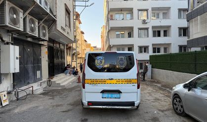 Apartmanda Facia: 4 Yaşındaki Çocuk Öldü, Anne ve İki Oğlu Yaralandı
