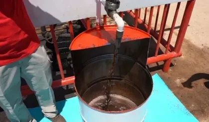 Diyarbakır'da 4 bin metre derinlikte kaya petrolü çıkarıldı