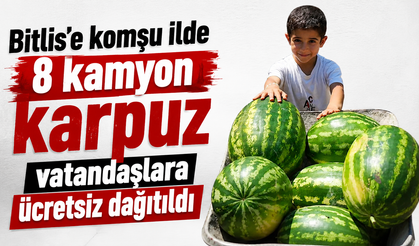 8 kamyon karpuz vatandaşlara ücretsiz dağıtıldı