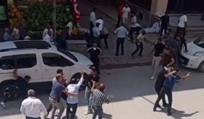 Van'da taşlı sopalı kavgada ağır yaralanan genç hayatını kaybetti