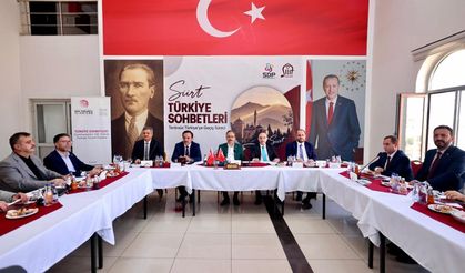 Siirt'te düzenlenen "Türkiye Sohbetleri" toplantısında Terörsüz Türkiye süreci ele alındı