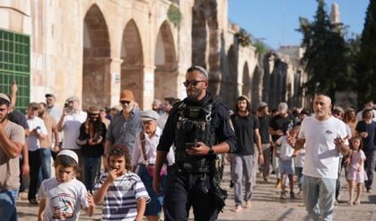 Mescid-i Aksa'ya baskın: 165 Yahudi avlulara girdi