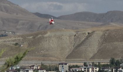 4 günlük bebek için ambulans helikopter havalandı