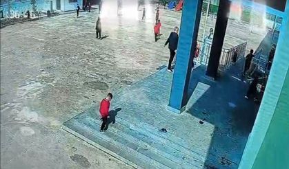 Diyarbakır’da müdür yardımcısından hayat kurtaran Heimlich manevrası