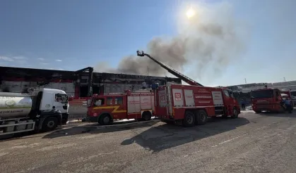 Sigortadan para almak için fabrikasını yaktığı iddiası: Sahibi tutuklandı