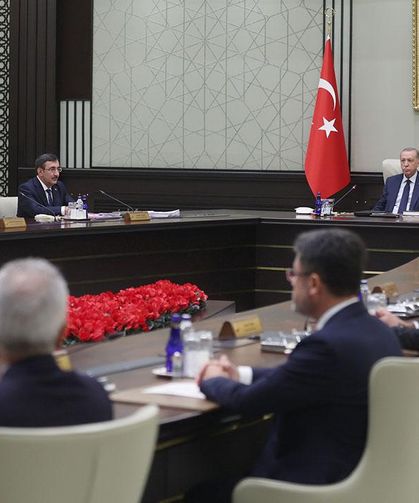 Kabine Toplanıyor: Gündemle Kritik Konular Yer Alıyor