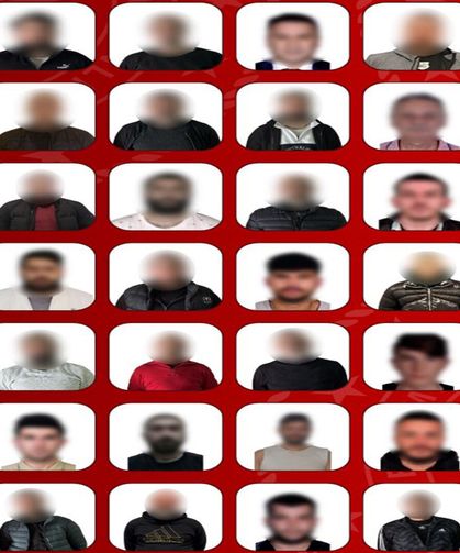 Kırmızı bültenle aranan suçlular Türkiye’ye getirildi