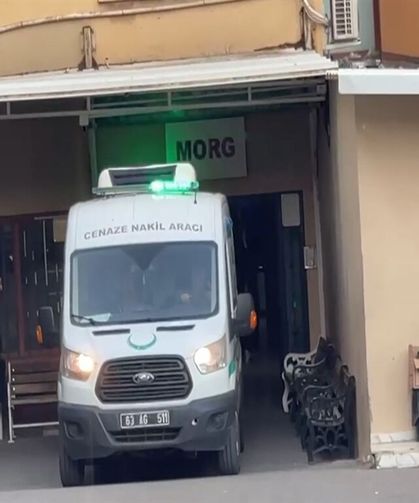 Şanlıurfa'da otomobil şarampole yuvarlandı: 1 ölü 4 yaralı