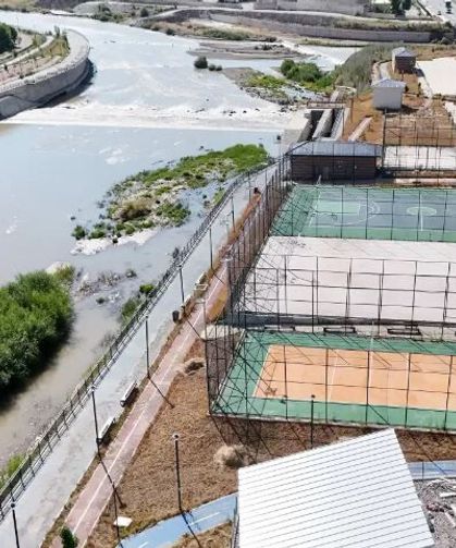 Ağrı'da 205 milyon liralık rekreasyon alanı bakımsızlığa terk edildi
