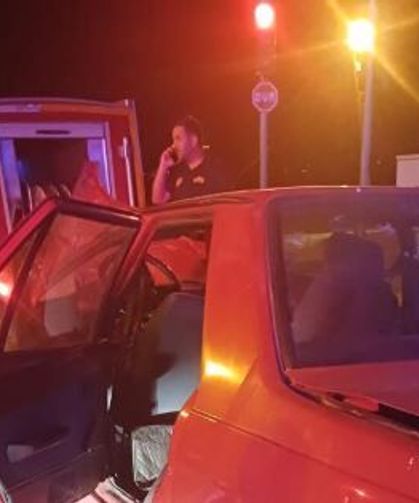 Van'da iki otomobil çarpıştı: 7 yaralı
