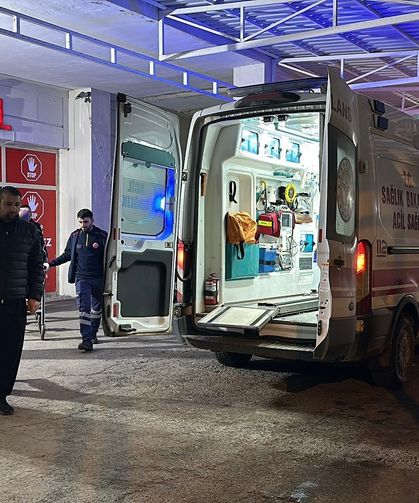Husumetli Akrabalar Arasında Kavga: 5 Kişi Yaralandı