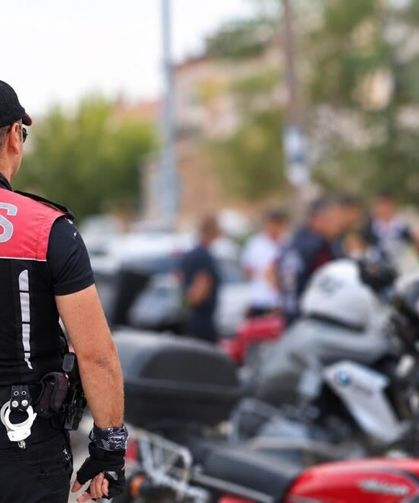 'Dur' ihtarına uymadı, başka araca çarptı: 332 bin lira ceza