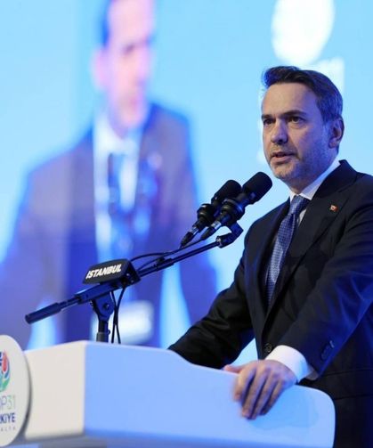 Bakan Bayraktar duyurdu: 500 öğrenciye aylık 13 bin 750 lira burs