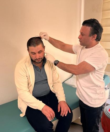 Muş'ta kritik ameliyat: Beyin kanaması geçiren hasta 6 günde taburcu edildi